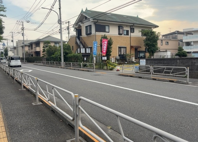 人が暮らすうえで日光は大切な要素となります。日当たりの良さは譲れないポイントですね。併せて近くに大きな建築物の建築予定がないか、あるいはそれが可能な土地が近くにないか事前に確認することもお勧めします。