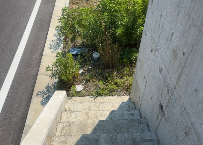 土地探しをしていると都市計画区域という言葉を目にすると思います。法律によって、都道府県知事や国土交通大臣が指定するエリアのことを指しており、都市計画区域は市街化区域と市街化調整区域に分けられています。