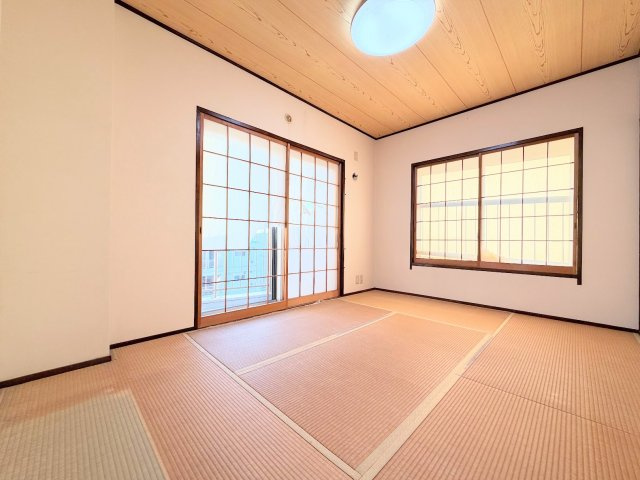 ◆室内はいつも明るい印象なので気持ちの良い朝を迎えられます。