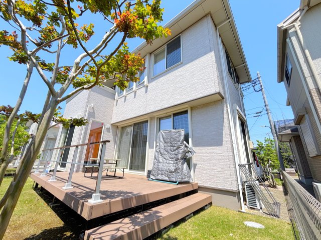 土地面積：179.15？　建物面積：116.75？　間取：4SLDKタイプ　住宅性能評価付物件◎