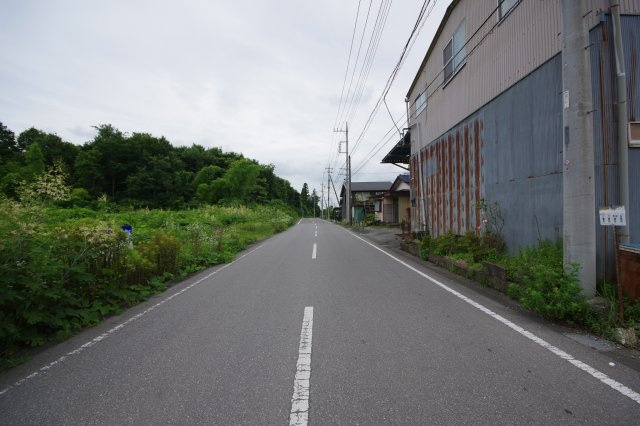 成願寺街道沿いです