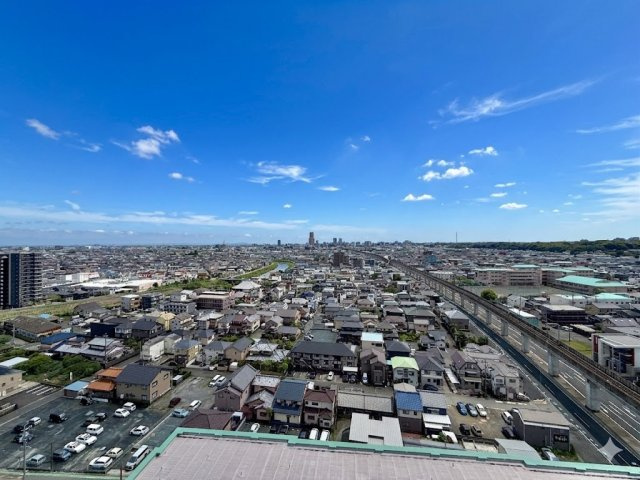 目の前は遮るものがないので、開放的な空間が広がっています♪　