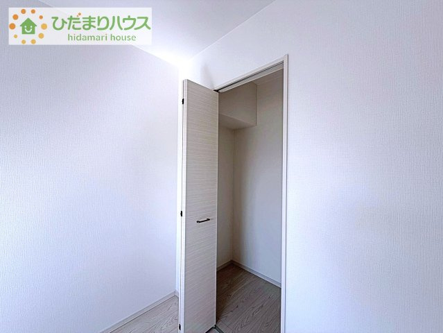 各居室にはしっかりと収納を完備！