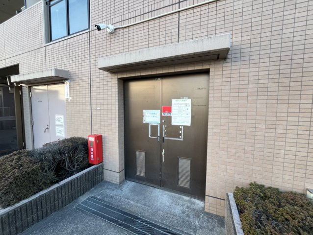 敷地内ゴミ置き場
