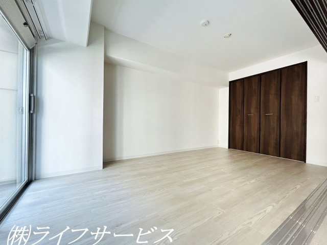 バルコニー側洋室6.0帖／クローゼット有