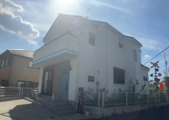 土地探しをしていると都市計画区域という言葉を目にすると思います。法律によって、都道府県知事や国土交通大臣が指定するエリアのことを指しており、都市計画区域は市街化区域と市街化調整区域に分けられています。
