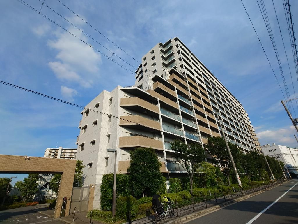 外観：327002862700