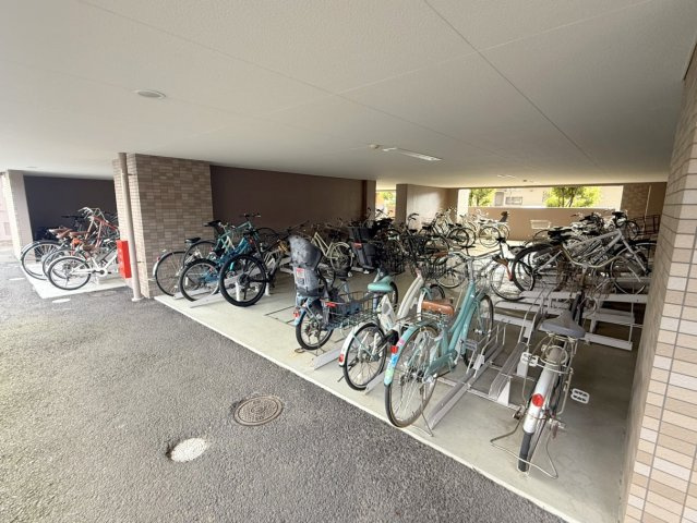 共用部・駐輪場