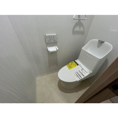 ウォシュレット付きトイレは、定番ですね♪