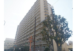 鶴見緑地コーポの外観