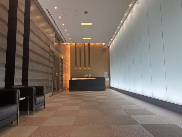 エントランスホール