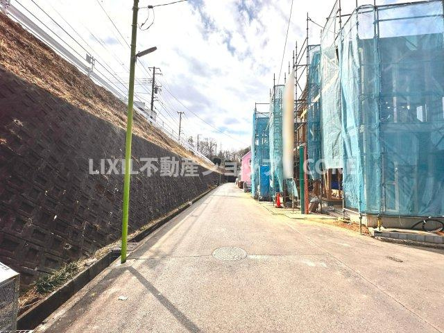 閑静な住宅地で子育て家族にピッタリ。ゆとりある住環境が整っています。