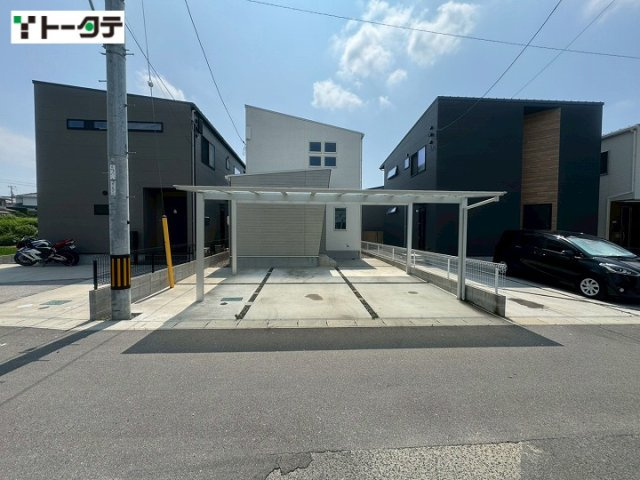 外観：334000188027