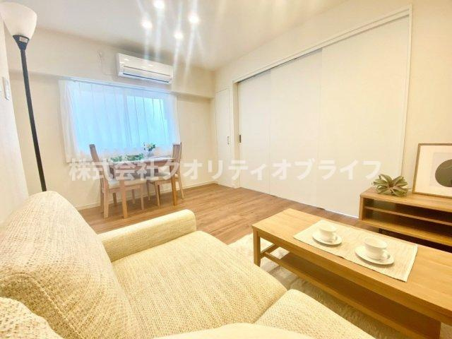 小窓が付いていますので日当たりも問題なし