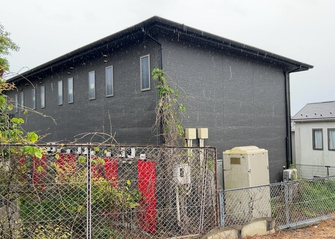 土地を買う際、住む地域の自治体や福祉の補助制度にも注目してみましょう。子供や老人の医療補助やゴミ出しのルールなど、自治体によってルールに大きな違いがあるため、暮らしやすい土地で判断するとよいでしょう。