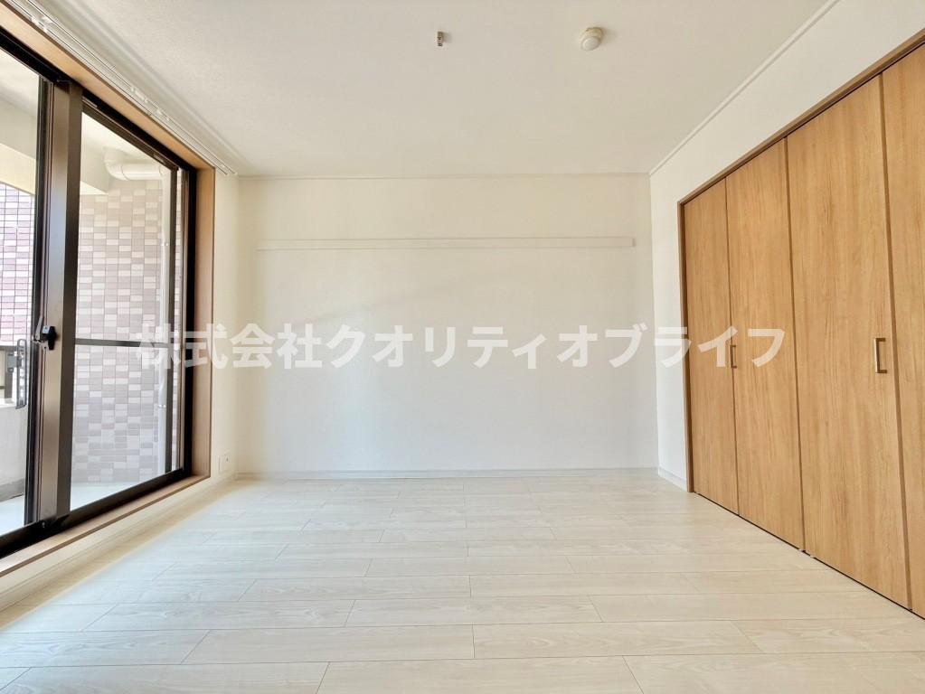 採光：東向き　陽当たり良好！