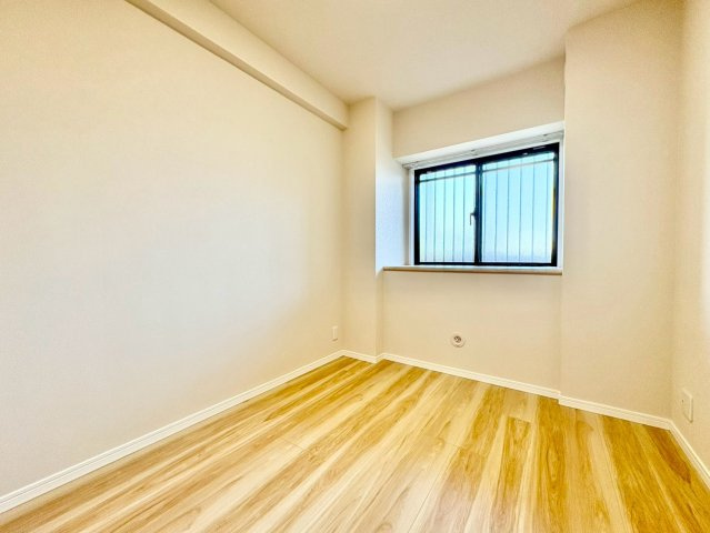 4.2帖・収納が豊富で、暮らしやすさに配慮した間取りです。