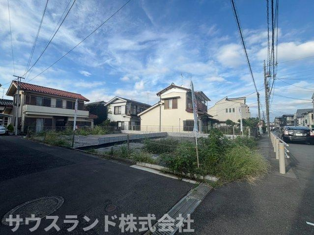 季節の移ろいを身近に感じる、自然豊かな閑静な住宅街です。