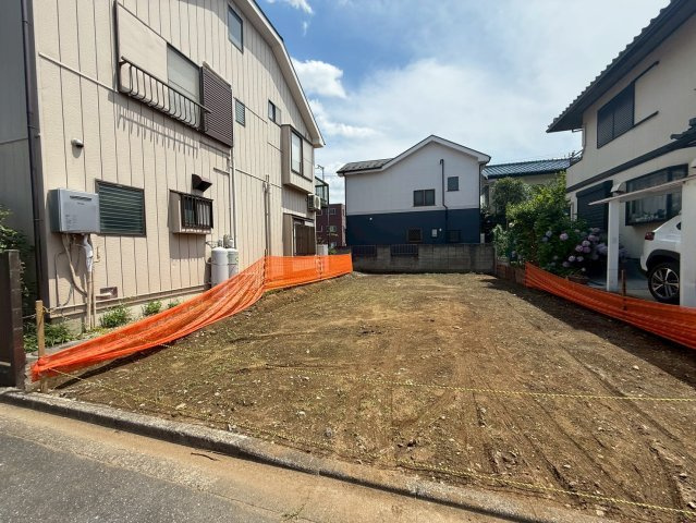 敷地約33坪・自由設計で夢のマイホームはいかがでしょうか！建築条件なし・お好きなハウスメーカーで建築可能です！