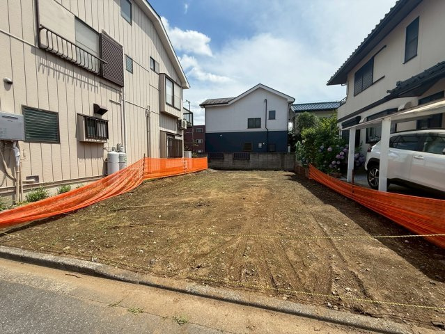 敷地約33坪・自由設計で夢のマイホームはいかがでしょうか！建築条件なし・お好きなハウスメーカーで建築可能です！