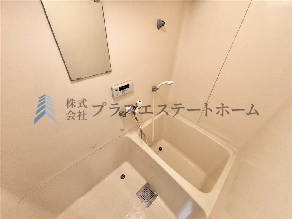 白基調の浴室♪