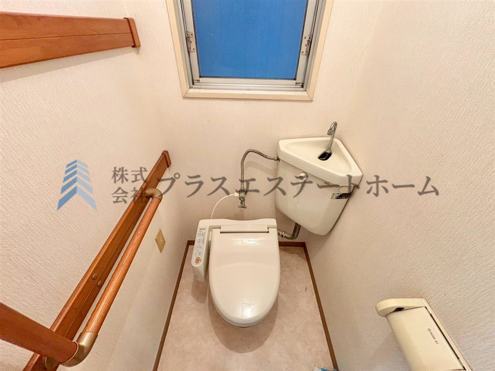 温水洗浄機付き暖房便座♪