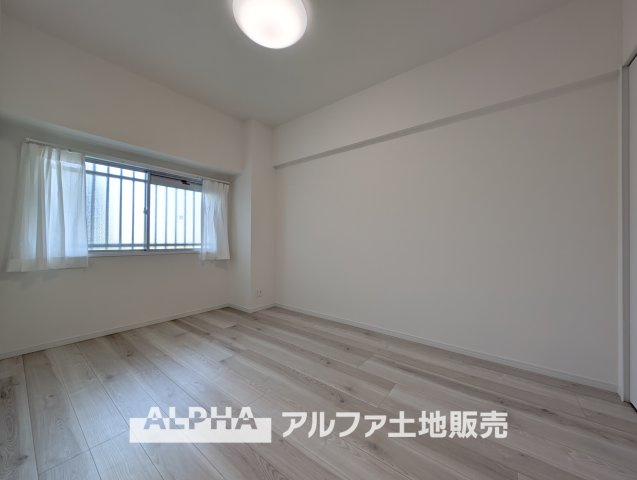 【smart　room】　◆機能性を備えた空間◆シンプルな形状で家具配置がしやすく、生活スタイルに合わせた使い方が可能。日常に取り入れやすい洋室です。