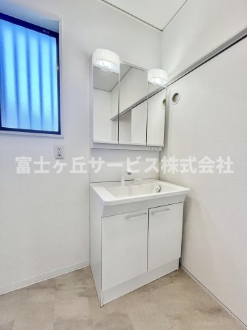 独立洗面台です