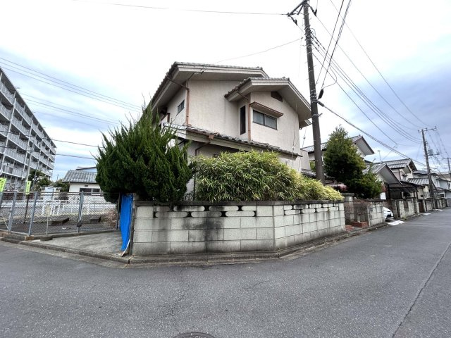 約69坪の敷地はゆとりがあります。