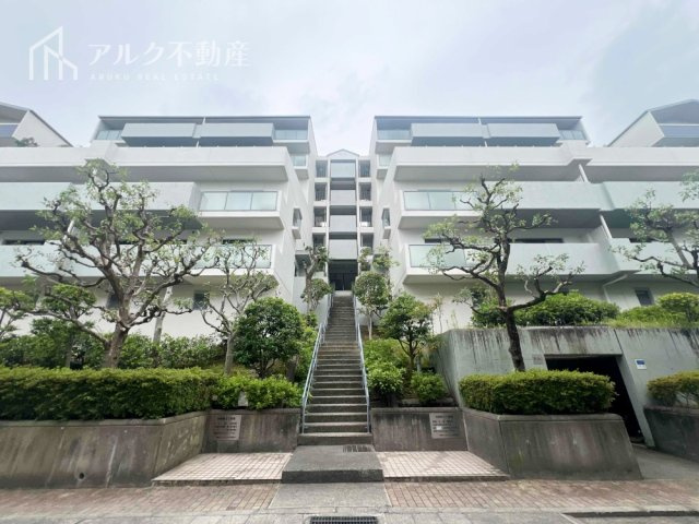 外観：328000648032