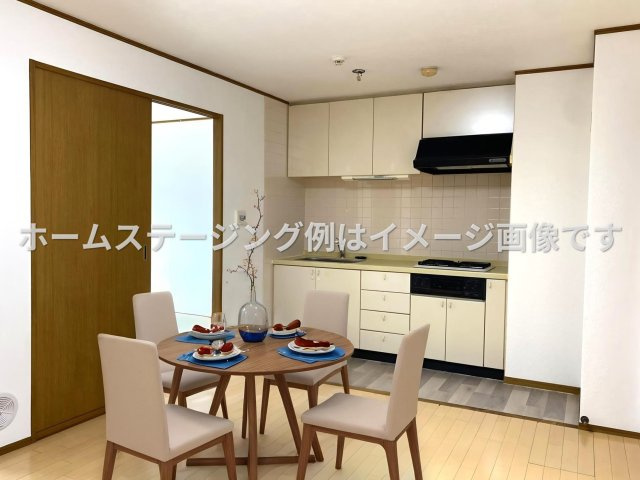 ※CGで家具の配置イメージを画像生成しています。実際にはこれらの家具はなく、また価格に家具は含まれません。