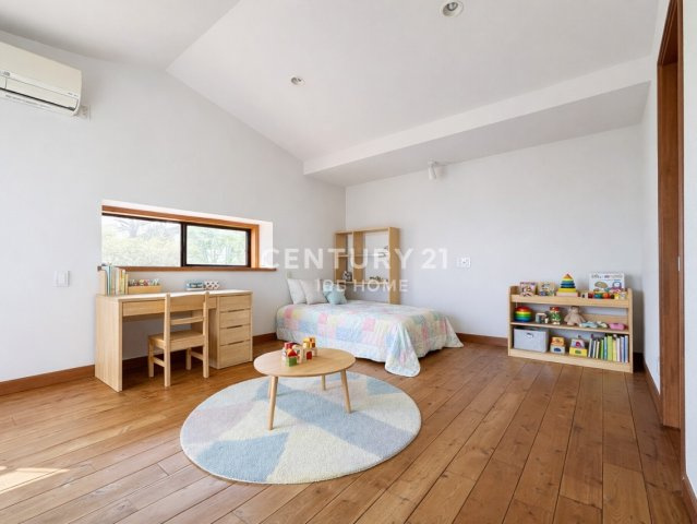 お子さんのためのお部屋にいかがでしょうか