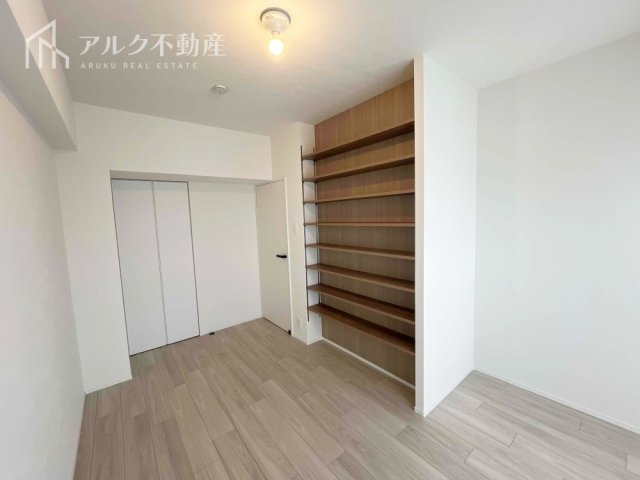 洋室約5.7帖