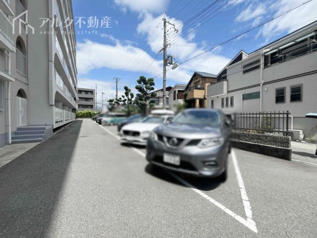 空き状況はお気軽にお問い合わせください。