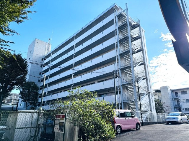 ～めじろ台駅徒歩15分・西八王子駅徒歩21分　内装フルリノベ済　小中学校徒歩5分圏内～
