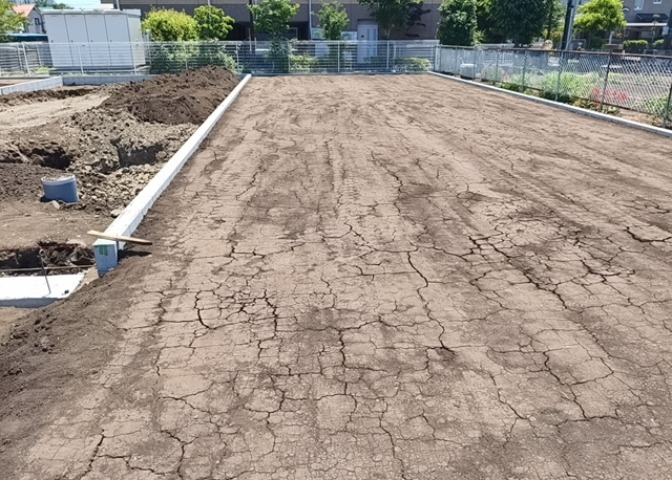 物件の詳細については、現地を見てわかること以外に、役所や法務局などで調べないとわからないことがあります。そのため、現地に行く場合は、もしこの物件を買ったらどのような生活ができるかをイメージしましょう。