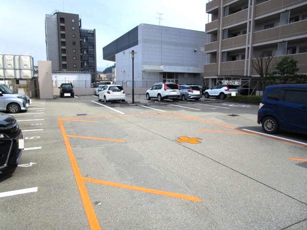 【高山市昭和町の中古マンションの写真】