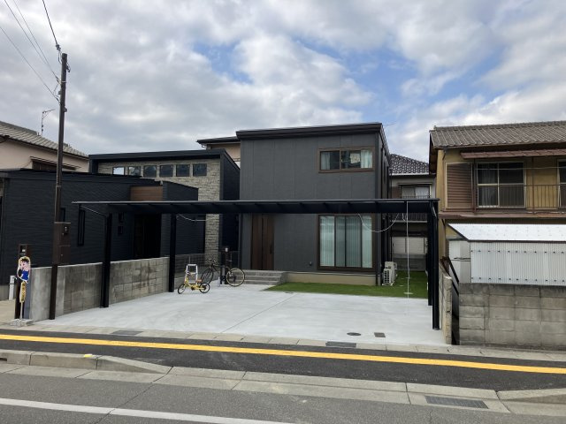 外観：328000577165