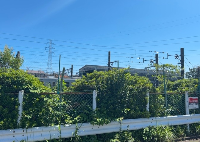 田園風景が味わえる土地に住みたい！海や山の見える自然豊かな土地に住みたい！などご要望に併せて当社営業がご提案させて頂きます。当社が抱えている数ある物件の中からお客様が納得する1件を一緒に探しましょう！