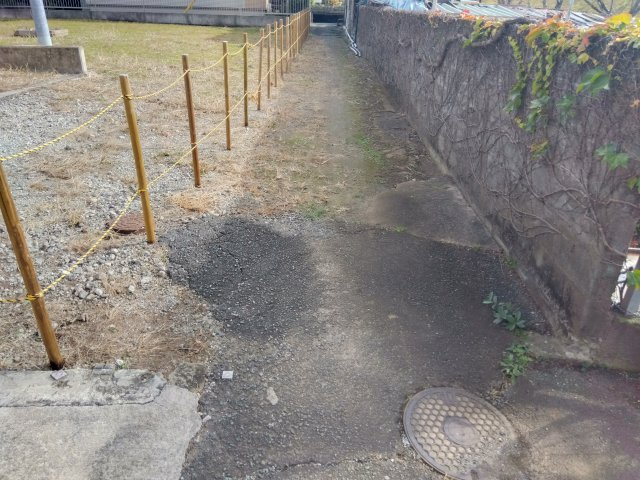 アピタまで車で5分です。狩野川記念公園が近くにあります。お散歩コースにおすすめです。