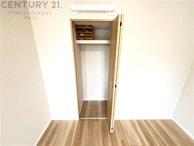 クローゼット収納