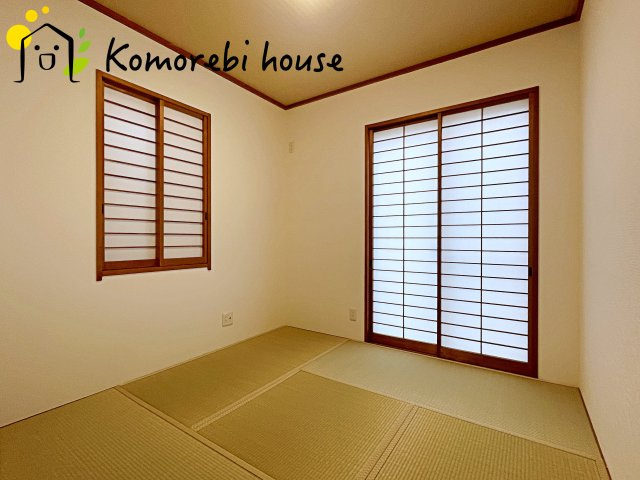 ゆったりとくつろげる和室です