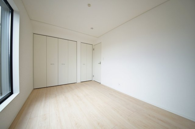 全居室二面採光＋収納完備、どのお部屋も風通しが良く整理整頓が捗ります