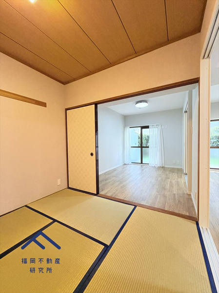 ネオハイツ筑紫丘の和室