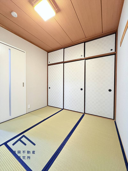 ネオハイツ筑紫丘の和室