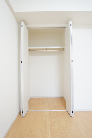 建具・枕棚・ハンガーパイプも新品交換済み♪