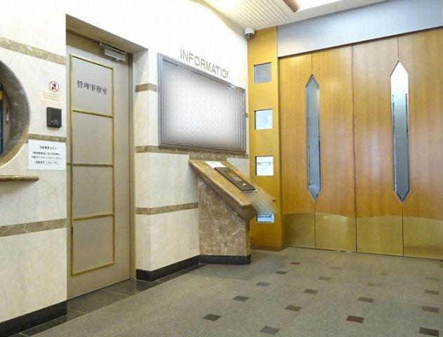 エントランス