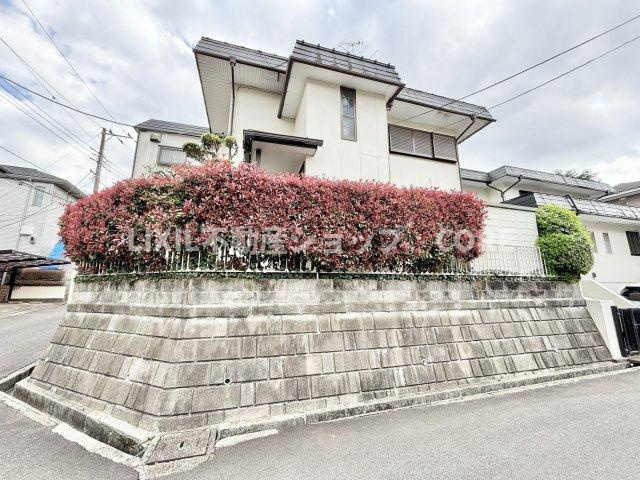 軽量鉄骨造2階建、長期優良住宅などはスタッフまでお問い合わせください。