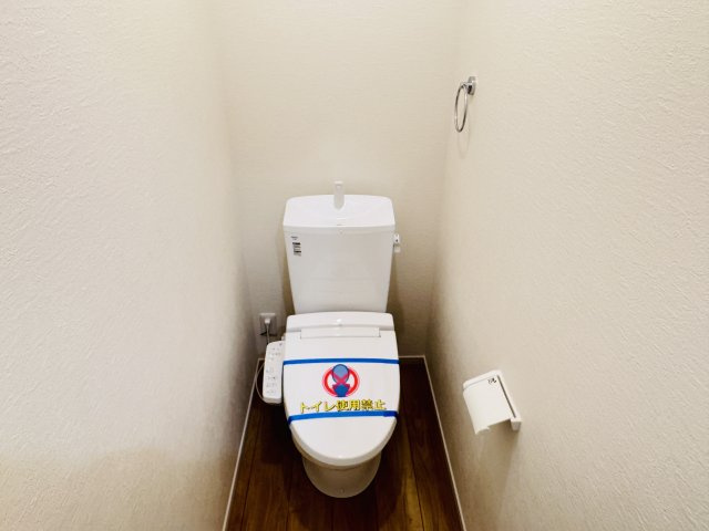 温水洗浄暖房便座つきトイレ