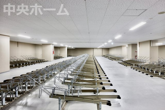 【自転車置き場】最新の空き状況や費用などの詳細は担当スタッフまでお問い合わせください。